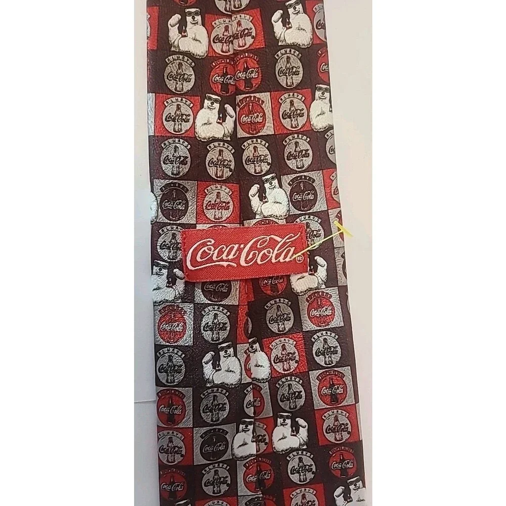Vintage  Coca-Cola Men’s Neck Tie Polar Bears Coke 57